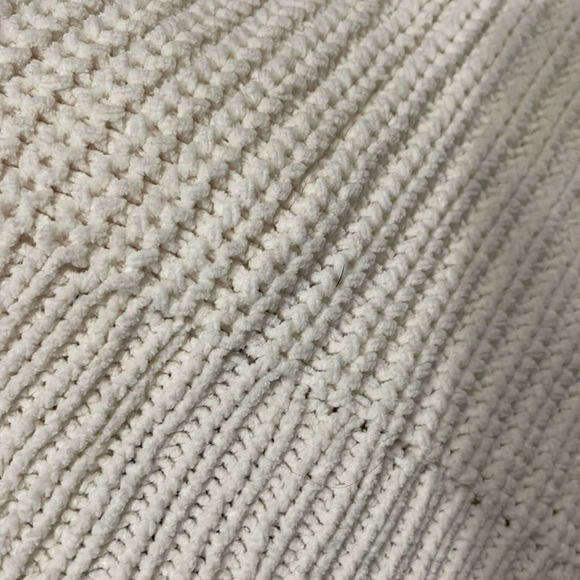 A New Day Cream Color Cable Knit Soft Open Cardigan - Picture 4 of 9